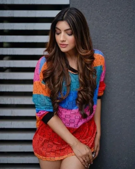 Tv Actress Akanksha Puri