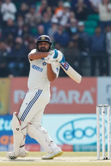 Top 5 batsmen to hit most sixes in WTC