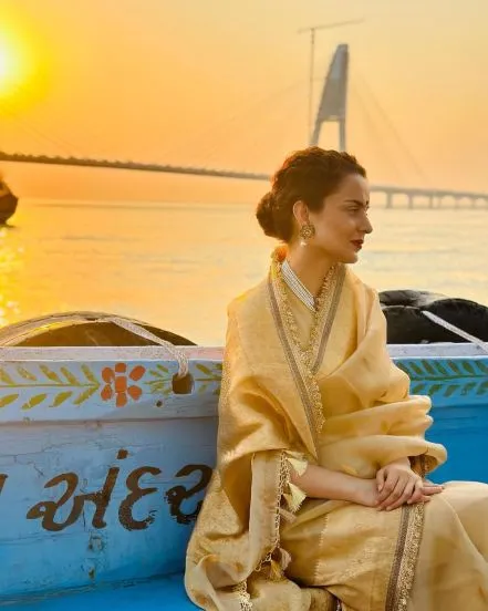 Kangana Ranaut at ganga ghat