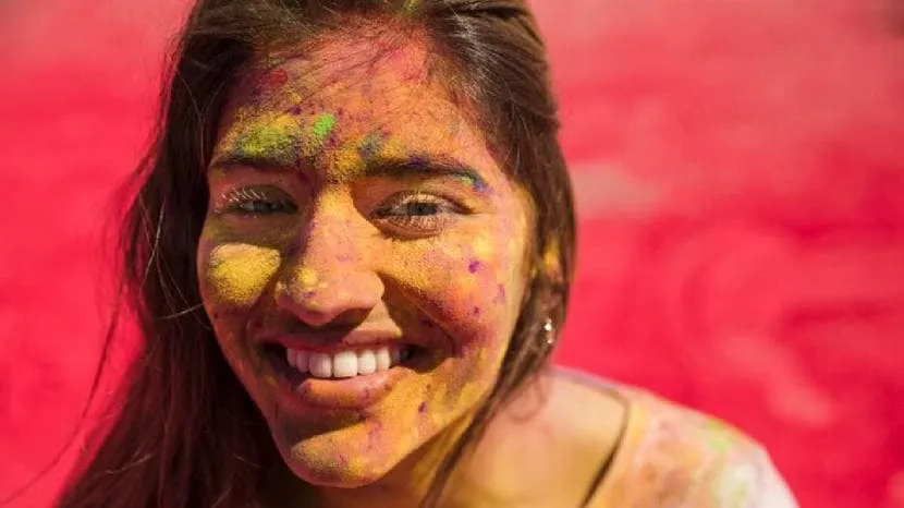 Holi 2024 Heres How You Can Take Off Colors Safely Save These Tips For Later