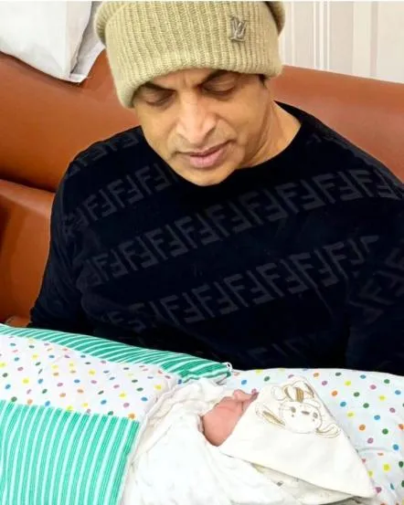 Pakistani-cricketer-shoaib-akhtar