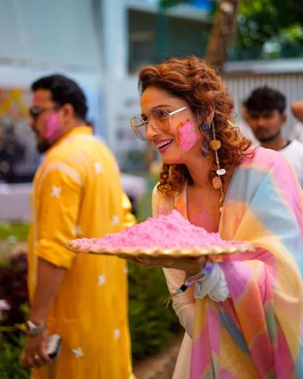 ankita-lokhande-holi-party-bash