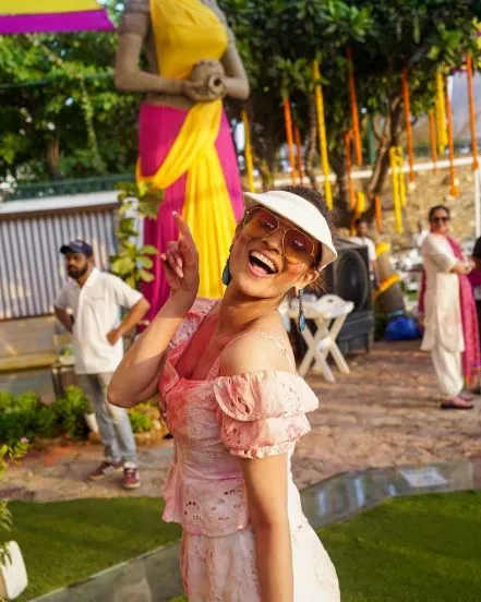 ankita-lokhande-holi-party-bash