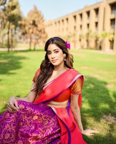 Janhvi kapoor visited tirumala tirupati on her birthday shared her south indian look photos