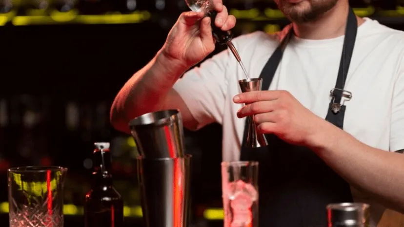 Precious evening glass the story behind why drinks are measured in pegs what does a peg mean and why alcohol is measured as 30 60 90 ml or patiala peg