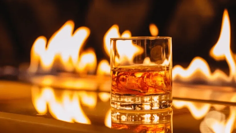 Precious evening glass the story behind why drinks are measured in pegs what does a peg mean and why alcohol is measured as 30 60 90 ml or patiala peg