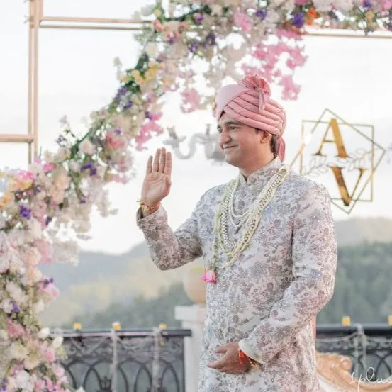 Arushi Sharma Married to Vaibhav Vishant 