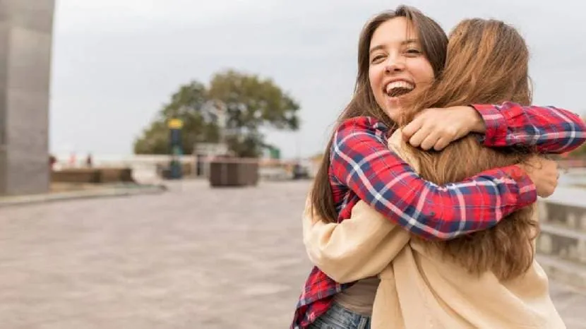 Can Hugs A Massage And Holding Hands Relieve You Of Stress