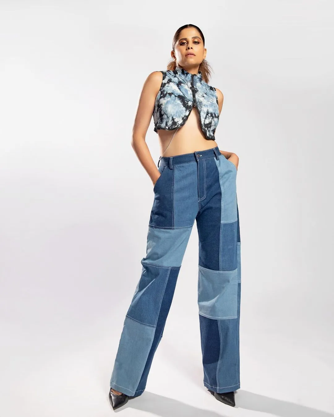 Sai Tamhankar Denim Outfit