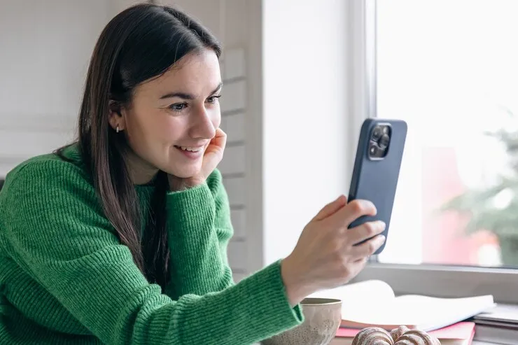 Do not make these silly mistakes while searching for life partner online