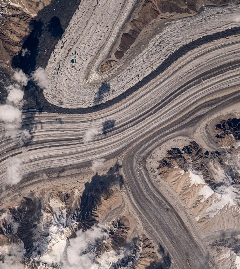 NASA posts mesmerising new pictures