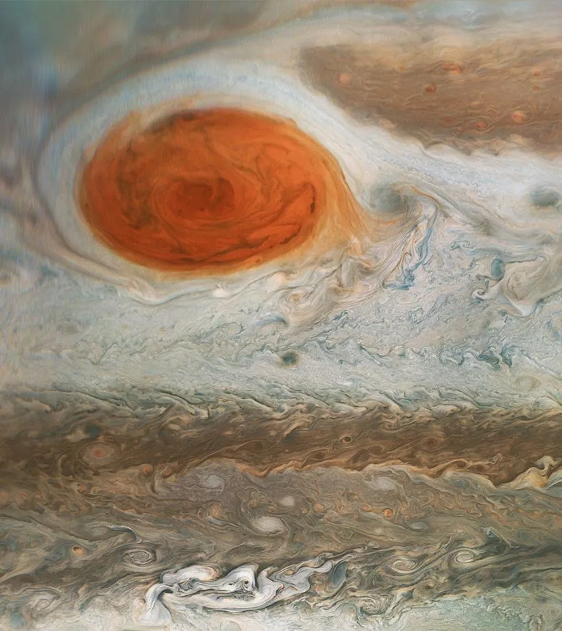 NASA posts mesmerising new pictures