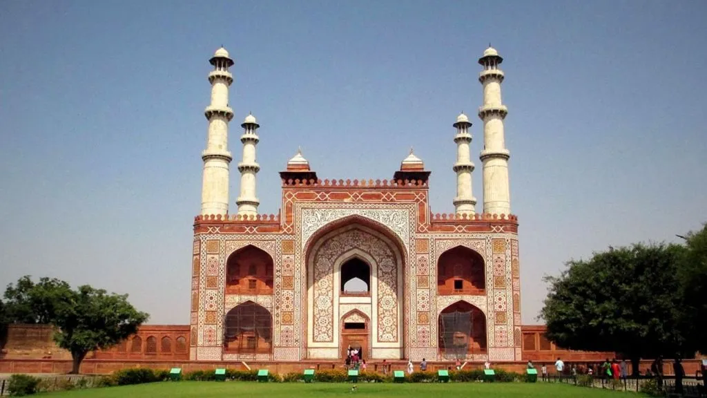 Tomb of Akbar, Uttar Pradesh