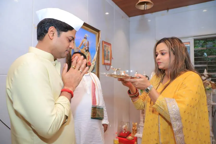 Shiv Sena candidate from Kalyan Shrikant Shinde wealth