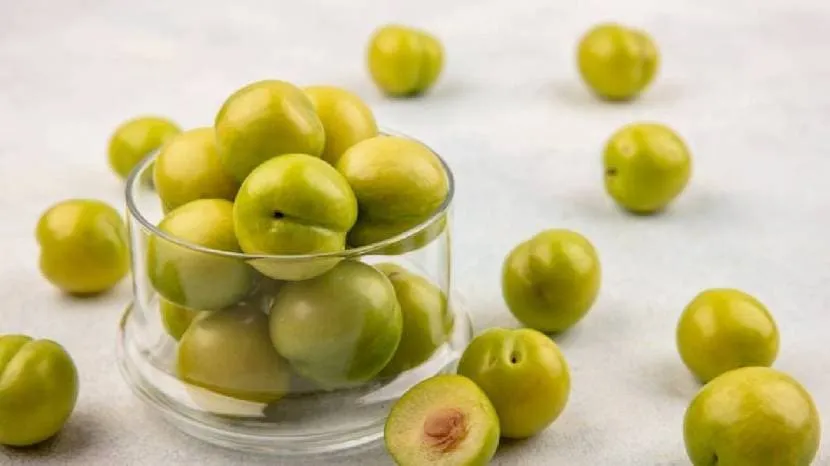 Amla Health Benefits In Summer