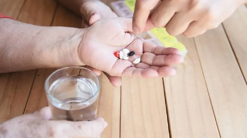 Avoid motion sickness without medicine or with medicine following these six steps can help you while traveling by car 