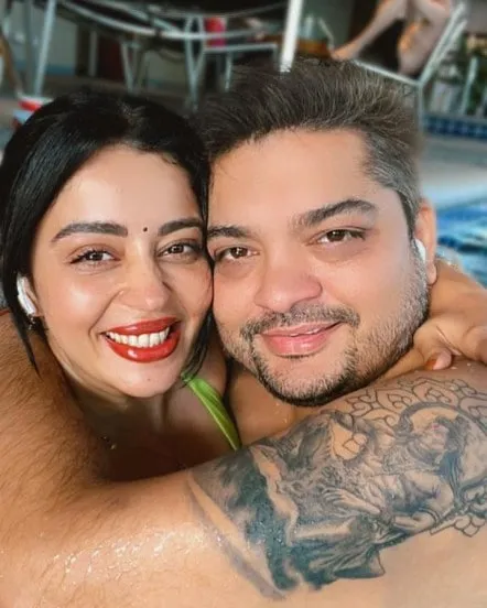 actress-had-to-face-trolling-due-to-their-husband-appearance