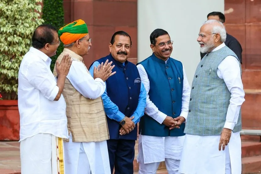 prime-minister-narendra-modi-salary-total-property 