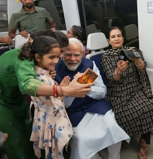 prime-minister-narendra-modi-salary-total-property 