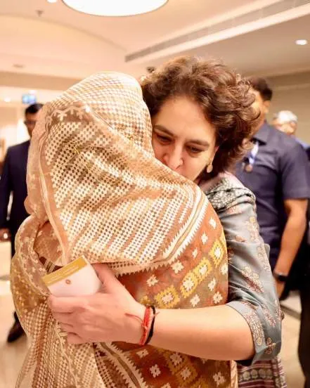  Sheikh Hasina meets Sonia Gandhi