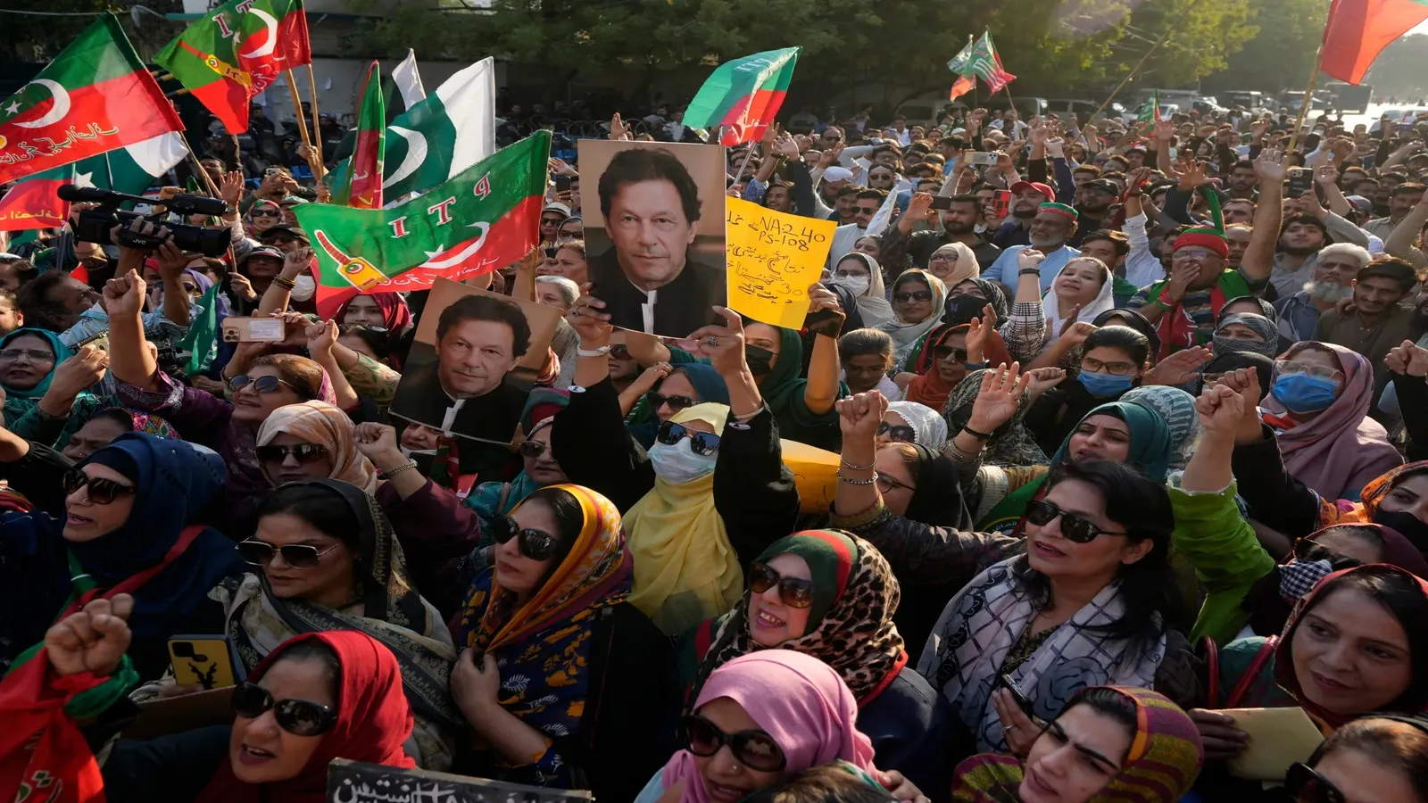 pti ban, pakistan, imran khan, পিটিআই নিষিদ্ধ, পাকিস্তান, ইমরান খান