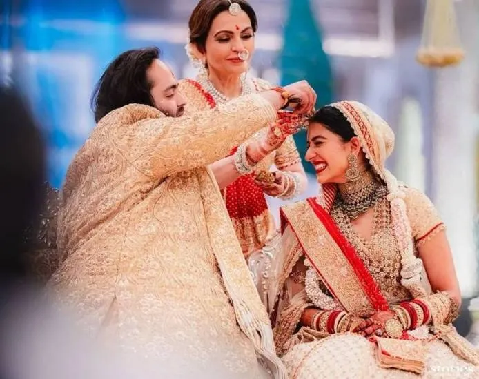 Anant Ambani Kalgi Price
