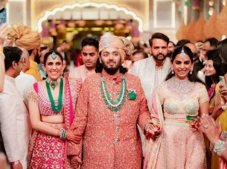 Cost of Anant Ambani Kalgi