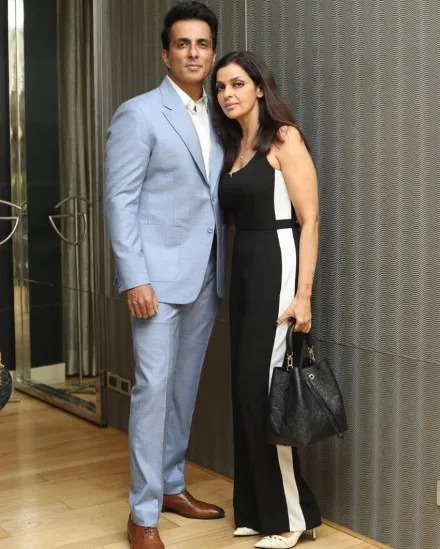 Sonu Sood College Sweetheart