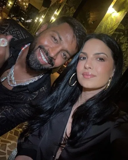 Hardik Pandya Natasha love story