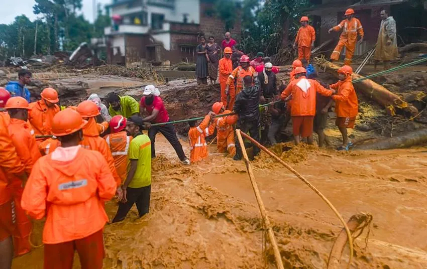 Wayanad landslide Pictures