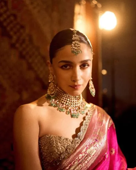 Alia Bhatt wore 160 year old ashavali pink saree