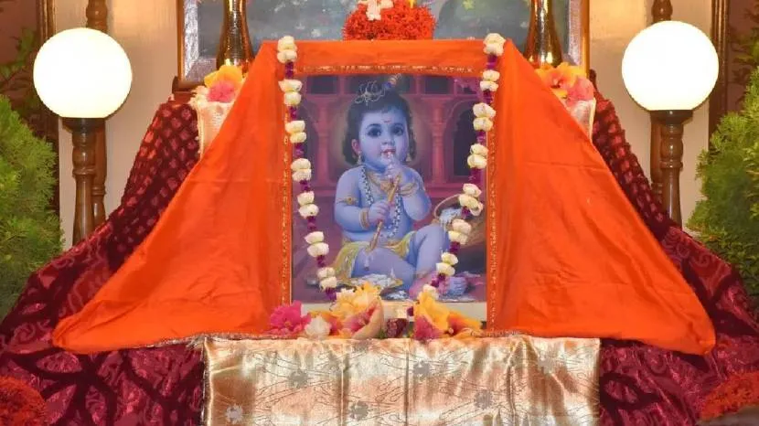 Krishna Janmashtami 2024 Know shubh muhurat significance and celebrations Mathura Vrindavan and the Story Behind Lord Krishnas Birth gokulashtami