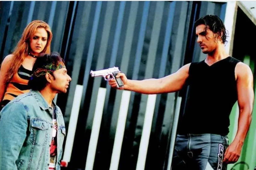 Dhoom (2004)