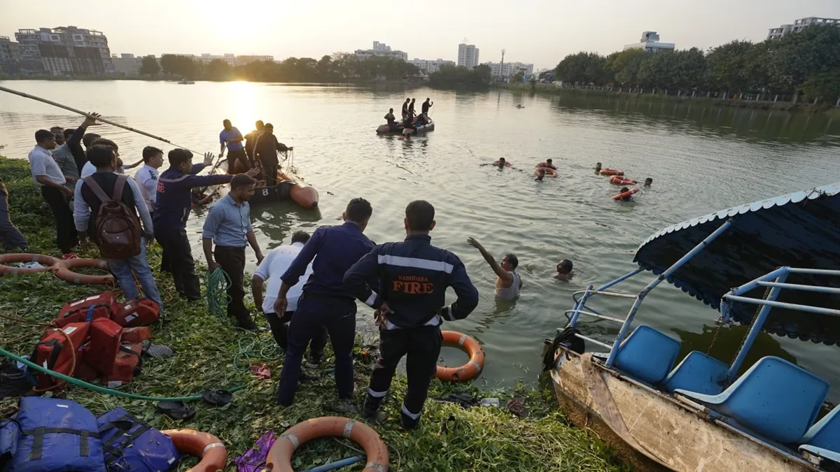 vadodara | boat accident