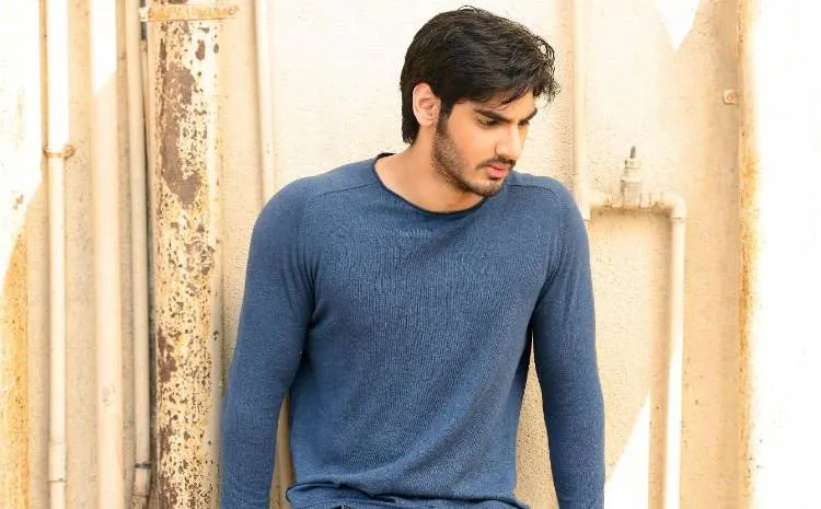 ahan shetty, sunil shetty