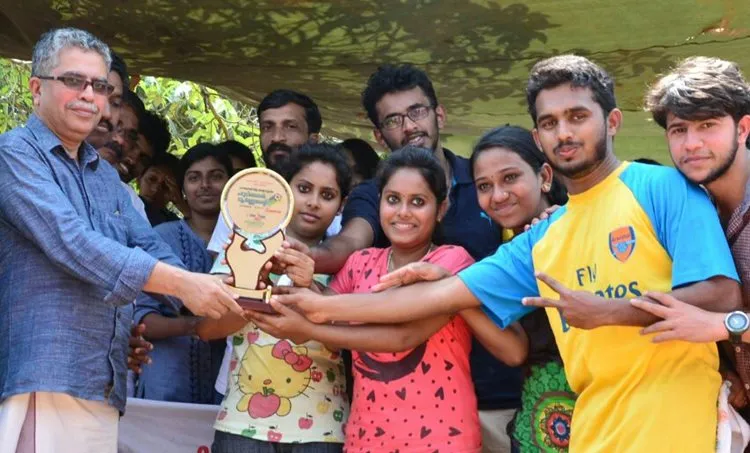 Gender Neutral Football Match, Kerala State Sasthra Sahithya Parishad, Equality, Football Winners, Prize Distribution