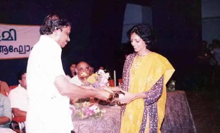 mt vasudevan nair, mt vasudevan nair novels, mt vasudevan nair directed movies, mt vasudevan nair short stories, mt vasudevan nair vayalar award, mt vasudevan nair books, mt vasudevan nair nalukettu, mt vasudevan nair quotes, mt vasudevan nair malayalam, mt vasudevan nair profile, sukrutham, sukrutham songs, sukrutham malayalam movie, sukrutham sukrutham movie songs, sukrutham full movie, sukrutham awards, sukrutham cast, sukrutham malayalam fillm songs, sukrutham film songs, സുകൃതം, സുകൃതം സിനിമ, സുകൃതം സിനിമ പാട്ട്, സുകൃതം സിനിമ ഗാനങ്ങള്‍,  എം. ടി. വാസുദേവൻ നായർ, priaya a s, പ്രിയ എ. എസ്, mt vasudevan nair, എം. ടി വാസുദേവൻ നായർ, kadammanitta ramakrishnan, കടമ്മനിട്ട രാമകൃഷ്ണൻ, malayalam fiction, മലയാള സാഹിത്യം, ie malayalam, ഐഇ മലയാളം