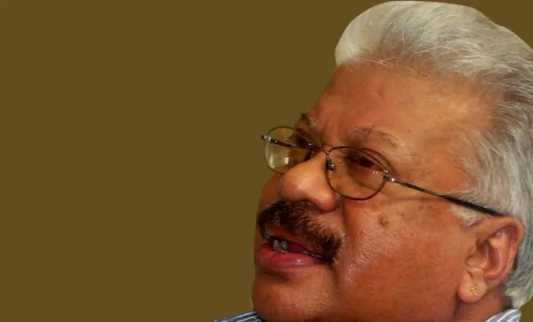 punathil kunjabdulla , story , abin josepg, writer ,smaraka shilakal 