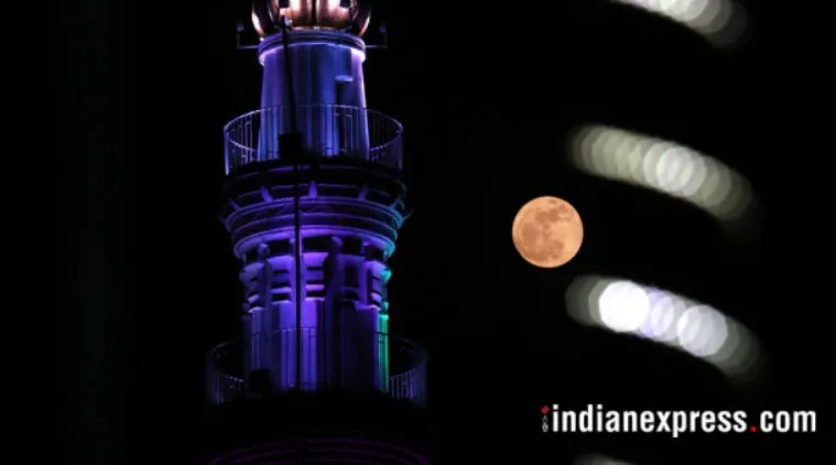 Super Moon