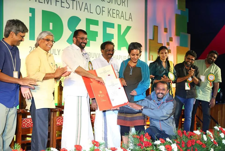 IDSFFK 2018 - Best Long Documentary - Up Down And Sideways