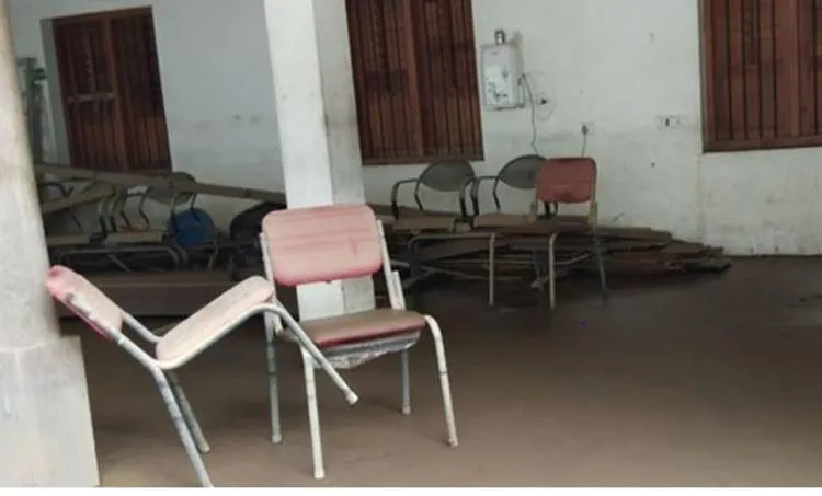 Kerala Flood Silt deposit at Paliam palacePhoto Credit P M Nowshad.