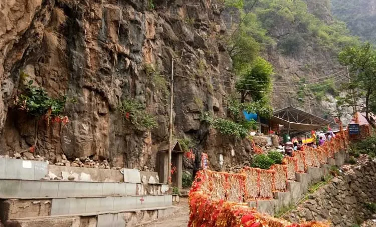 shivkhori,pushpamgadan