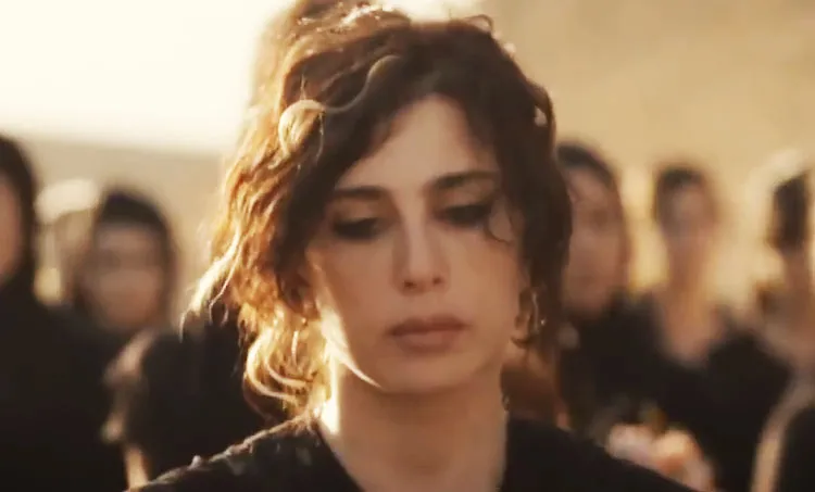 Cinema, nadine labaki,Nadine Labaki is a Lebanese actress and director,Where Do We Go Now?, nadin labaki, shini j k