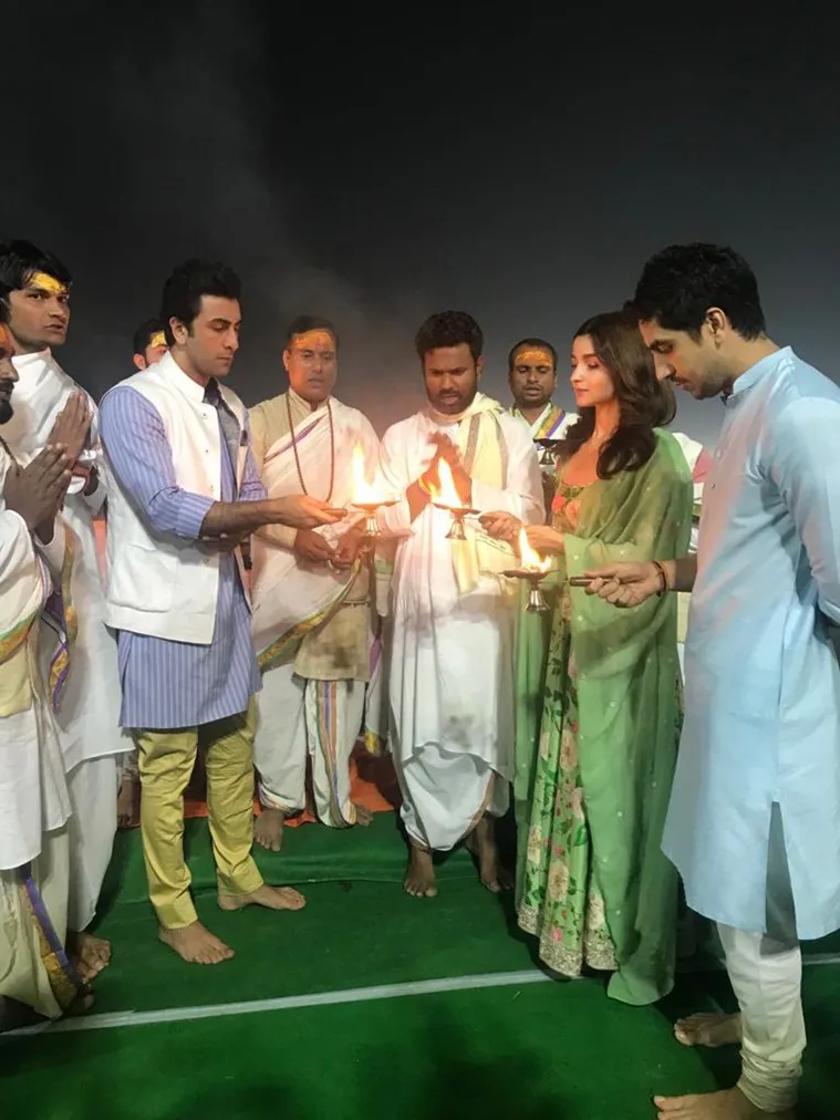 Alia Bhatt, Ranbir Kapoor, Brahmastra, Brahmastra movie, Brahmastra logo, alia ranbir, Brahmastra Kumbh Mela, Kumbh mela, Maha Shivratri, Ayan Mukerji, Brahmastra logo launch