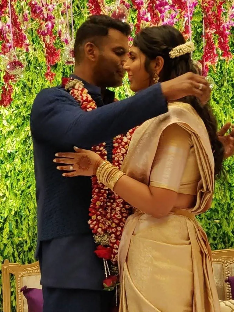 Vishal and Anisha engagement, വിശാൽ വിവാഹ നിശ്ചയം, vishal, വിശാൽ, anisha alla reddy,അനിഷ അല്ല റെഡ്ഡി, ie malayalam, ഐഇ മലയാളം
