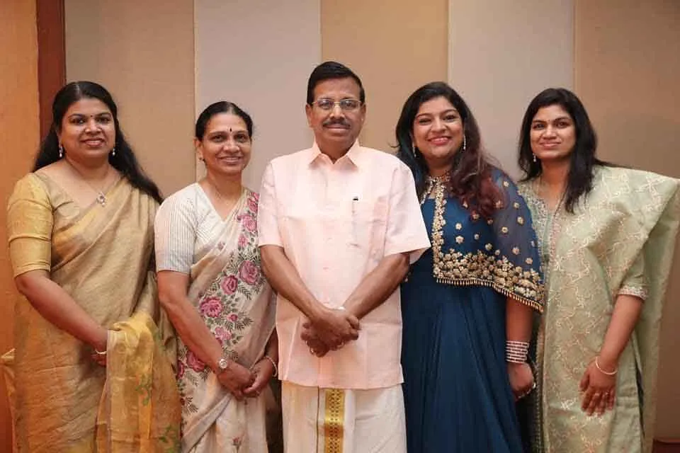 uyare, uyare producer, women film producers, grihalakshmi films, uyare movie, uyare movie release, uyare parvathy, uyare release date, parvathy thiruvoth, parvathy, uyare malayalam movie, uyare malayalam movie songs, uyare malayalam movie trailer, uyare malayalam movie cast, uyare malayalam movie poster, uyare malayalam movie tovino thomas, ഉയരെ, ഉയരെ സിനിമ, ഉയരെ റിലീസ്, പാര്‍വ്വതി, പാര്‍വതി തിരുവോത്ത്, പുതിയ ചിത്രം, സിനിമ, Entertainment, സിനിമാ വാര്‍ത്ത, ഫിലിം ന്യൂസ്, Film News, കേരള ന്യൂസ്, കേരള വാര്‍ത്ത, Kerala News, മലയാളം ന്യൂസ്, മലയാളം വാര്‍ത്ത, Malayalam News, Breaking News, പ്രധാന വാര്‍ത്തകള്‍, ഐ ഇ മലയാളം, iemalayalam, indian express malayalam, ഇന്ത്യന്‍ എക്സ്പ്രസ്സ്‌ മലയാളം