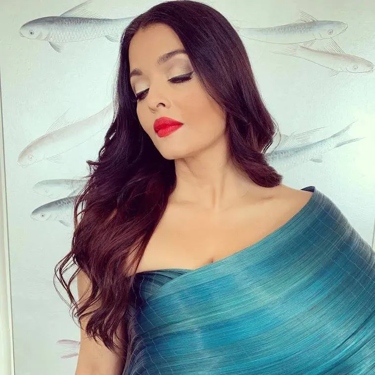 Aishwarya rai, aishwarya rai cannes 2019, ഐശ്വര്യാറായ്, ഐശ്വര്യാറായ് ബച്ചൻ, aishwarya rai cannes 2019 look, aishwarya rai photos cannes 2019, cannes 2019 aishwarya rai, aishwarya rai bachchan, cannes 2019, aishwarya rai photos, aishwarya rai aaradhya, aaradhya aishwarya rai, ഐശ്വര്യാറായ് കാൻ ഫോട്ടോ, ഐശ്വര്യറായ് ചിത്രങ്ങൾ, ഇന്ത്യൻ എക്സ്‌പ്രസ്സ് മലയാളം, Indian Express Malayalam 