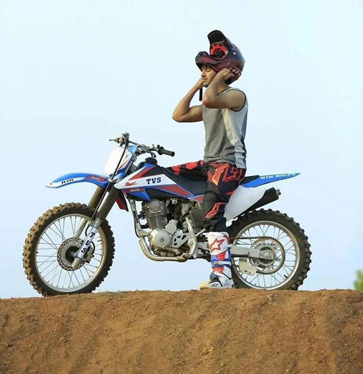 dulquer salmaan, ദുൽഖർ സൽമാൻ, ബാംഗ്ലൂർ ഡേയ്സ്, bangalore days, dulquer salmaan movie, നിവിൻ പാേളി, nivin pauly, nazriya nazim, നസ്രിയ നസീം, anjali menon, അഞ്ജലി മേനോൻ, Fahad Fazil, ഫഹദ് ഫാസിൽ, ഇഷ തൽവാർ, നിത്യ മേനൻ, നിത്യ മേനോൻ,​ Nithya Menen, malayalam films