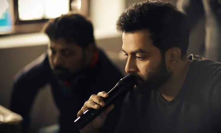 Lucifer, Prithviraj about Lucifer 2, Lucifer in Amazon Prime, Lucifer, Mohanlal, Prithviraj, ലൂസിഫർ, മോഹൻലാൽ, പൃഥ്വിരാജ്, vivek oberoi, manju warrier, tovino thomas, sachin khedekar, prithviraj sukumaran, movie review, മഞ്ജു വാര്യര്‍, ടോവിനോ തോമസ്‌, ഐ ഇ മലയാളം, iemalayalam, indian express malayalam, ഇന്ത്യന്‍ എക്സ്പ്രസ്സ്‌ മലയാളം