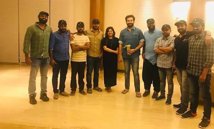 Prithviraj, Lucifer, ലൂസിഫർ, പൃഥ്വിരാജ്, Lucifer success party, Prithviraj Photos, IE Malayalam, Indian express Malayalam, ഐഇ മലയാളം, ഇന്ത്യൻ എക്സ്‌പ്രസ് മലയാളം